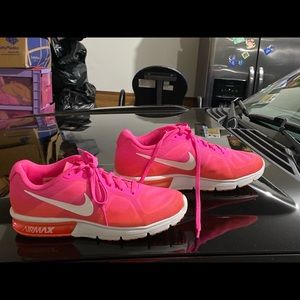 Women’s Sequent Nike AirMax